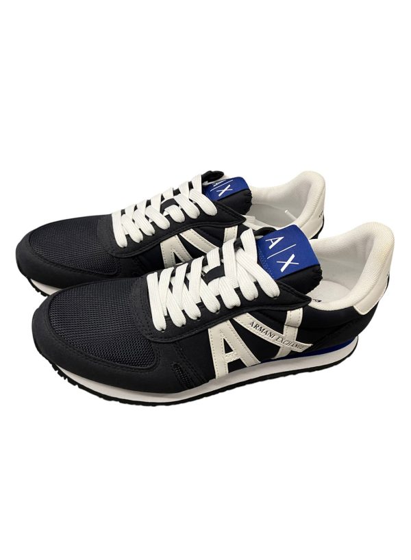 Armani Exchange - Sneaker basso in misto di materiali blu navy - immagine 2