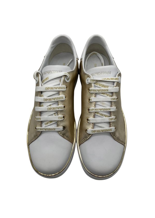 Emporio Armani - EU/40 - Sneakers in pelle vegana dorata e bianco - immagine 3
