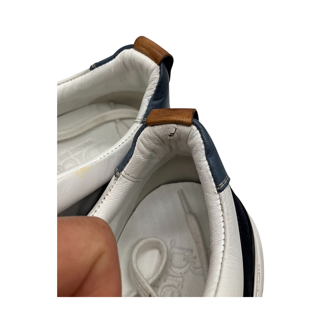 Brecos - EU/42 - Sneaker basso in scamosciato blu e pelle bianco - immagine 5