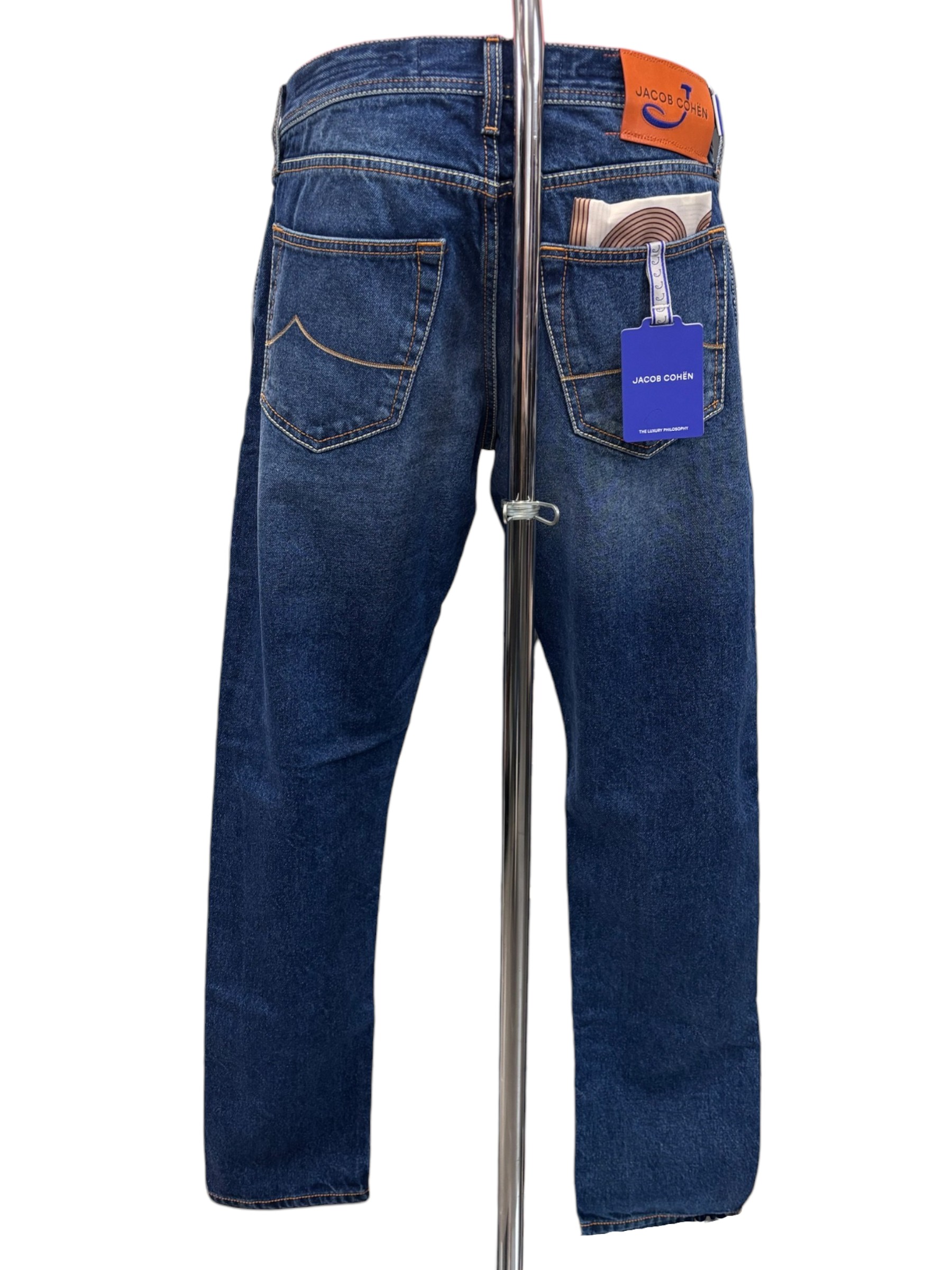 Jacob Cohën – Jeans medium blue wash modello Travis - W35 - immagine 3